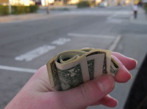 money-1346357812LRi